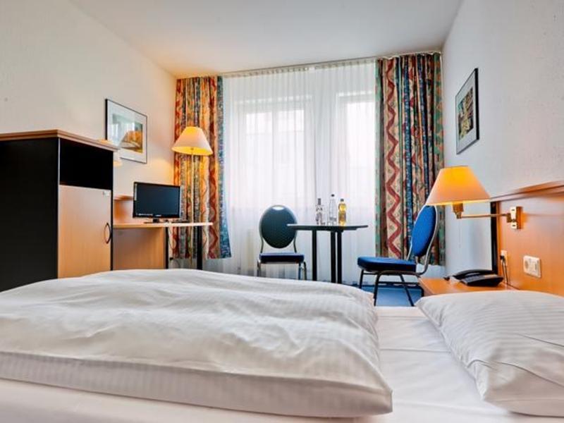Hotel Am Suedtor Backnang Exterior foto